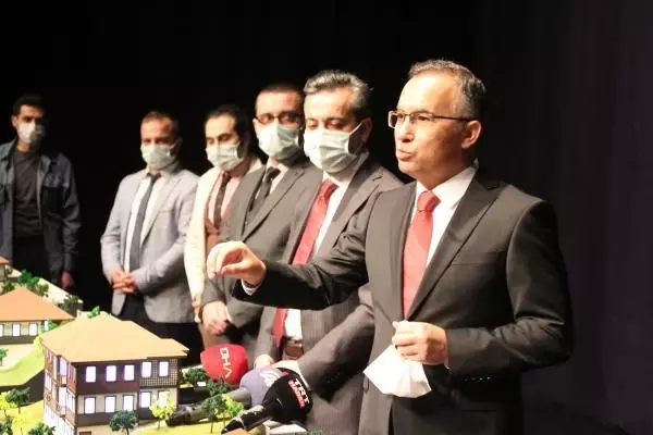 'Rize mimarisi' ev geleneği yeniden canlanacak 'Rize mimarisi' ev geleneği yeniden canlanacak