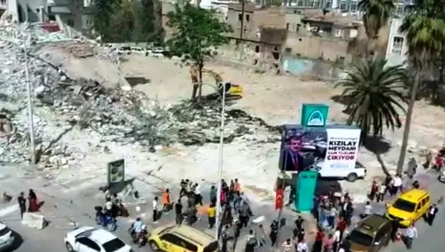 Son dakika haberleri... Şanlıurfa'da toz ve gürültü kavgası kamerada