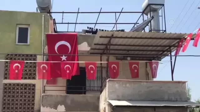 Son dakika haber | Şehit uzman çavuş Mehmet Kırmızı'nın ailesine şehadet haber verildi Son dakika haber | Şehit uzman çavuş Mehmet Kırmızı'nın ailesine şehadet haber verildi