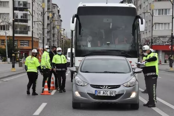 SİVAS EMNİYET MÜDÜRÜ AYDOĞAN'DAN 'İZİN BELGESİ' UYARISI