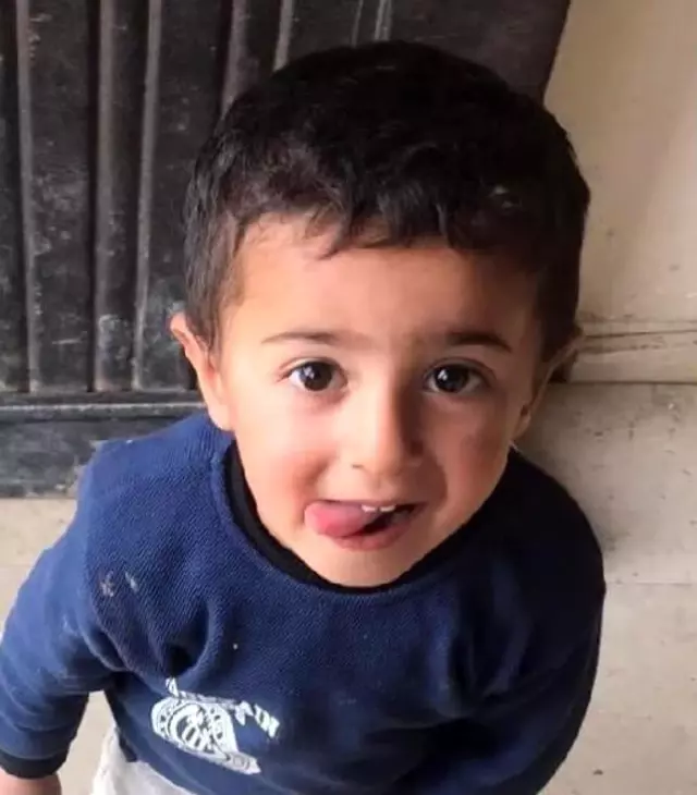 Su kanalına düşen minik Eymen boğularak hayatını kaybetti Su kanalına düşen minik Eymen boğularak hayatını kaybetti