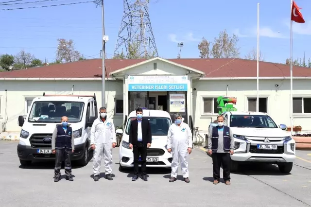 Sultangazi'de sivrisineksiz yaz için ilaçlamalar başladı Sultangazi'de sivrisineksiz yaz için ilaçlamalar başladı