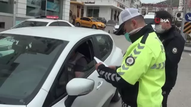'Tam kapanma'da ekiplerden sıkı denetim 'Tam kapanma'da ekiplerden sıkı denetim