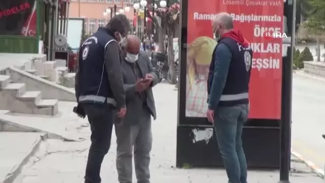 'Tam kapanma'da ekiplerden sıkı denetim 'Tam kapanma'da ekiplerden sıkı denetim
