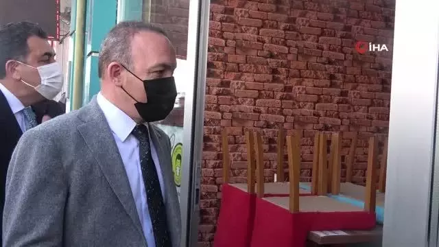Tam kapanma öncesi Vali Öner, Başkan Demir ile birlikte denetimlerde bulundu Tam kapanma öncesi Vali Öner, Başkan Demir ile birlikte denetimlerde bulundu