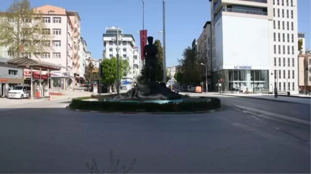 'Tam kapanma' tedbirlerine uyuluyor
