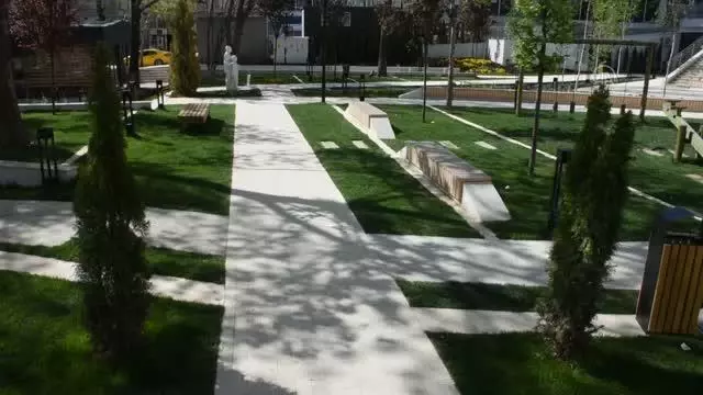 'Tam kapanma' tedbirlerine uyuluyor 'Tam kapanma' tedbirlerine uyuluyor