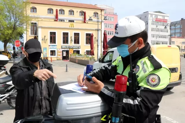 Tam kapanmada kısıtlamaya uymayanlara ceza yağdı: 'Bana soru sorma' Tam kapanmada kısıtlamaya uymayanlara ceza yağdı: 'Bana soru sorma'