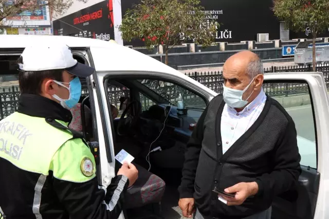 Tam kapanmada kısıtlamaya uymayanlara ceza yağdı: 'Bana soru sorma' Tam kapanmada kısıtlamaya uymayanlara ceza yağdı: 'Bana soru sorma'