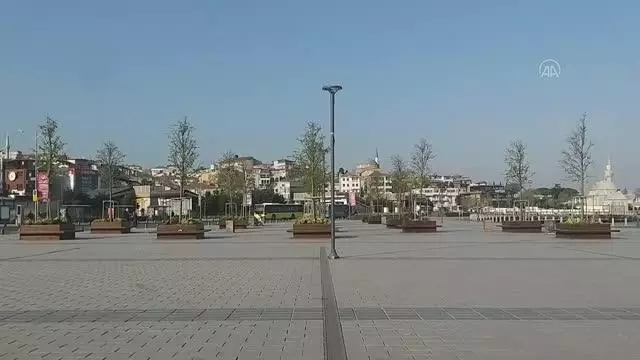 İstanbul 'tam kapanma'nın ilk gününe sakin başladı İstanbul 'tam kapanma'nın ilk gününe sakin başladı
