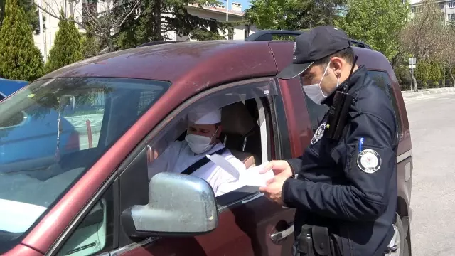 Besni'de tam kapanma başladı Besni'de tam kapanma başladı