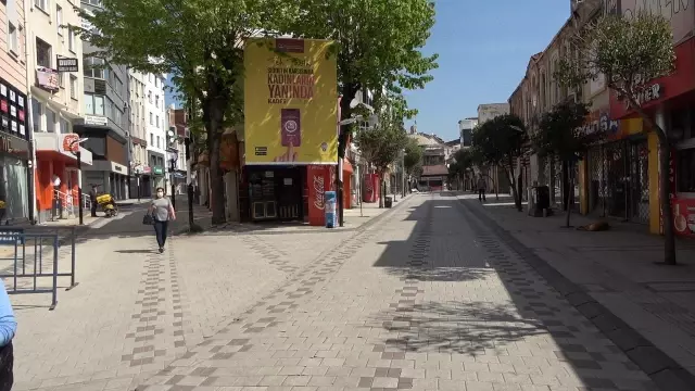 Tam kapanmanın ilk gününde sokaklarda sessizlik Tam kapanmanın ilk gününde sokaklarda sessizlik