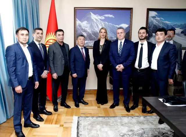 TÜGİAD'dan Kırgızistan çıkarması TÜGİAD'dan Kırgızistan çıkarması