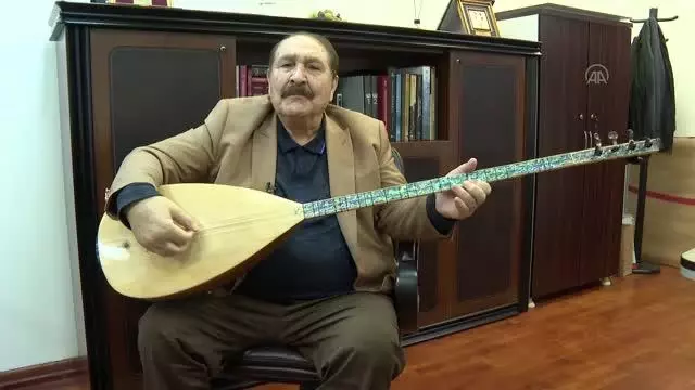 TÜRKÜLERE SES VERENLER - Halk ozanı Hilmi Şahballı: 'Türkülerimiz bize yol gösteren öğretmendir' (1) TÜRKÜLERE SES VERENLER - Halk ozanı Hilmi Şahballı: 'Türkülerimiz bize yol gösteren öğretmendir' (1)