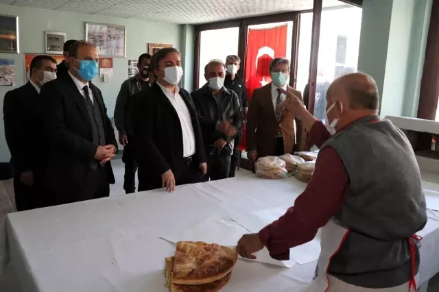 Vali Aydoğdu sahaya inip sokak sokak cadde cadde denetim yaptı Vali Aydoğdu sahaya inip sokak sokak cadde cadde denetim yaptı