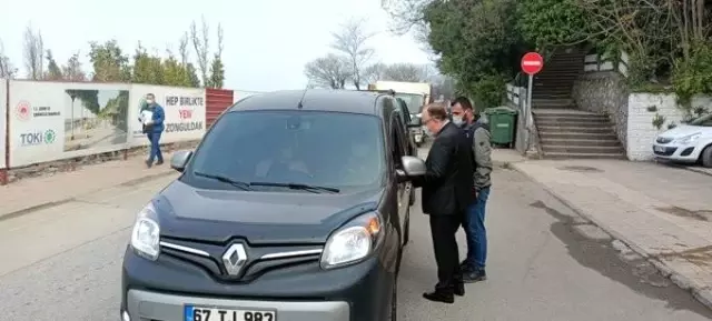 Vali Tutulmaz sürücüleri denetledi Vali Tutulmaz sürücüleri denetledi