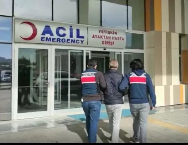 VAN'DA TERÖR OPERASYONU; 1'İ MUHTAR 5 KİŞİYE GÖZALTI VAN'DA TERÖR OPERASYONU; 1'İ MUHTAR 5 KİŞİYE GÖZALTI