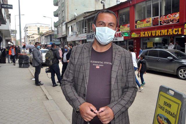 Yüksekova'da sınır kapısı sevinci Yüksekova'da sınır kapısı sevinci