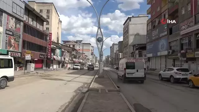 Yüksekova'da tam kapanmanın 1. günü sakin geçti Yüksekova'da tam kapanmanın 1. günü sakin geçti