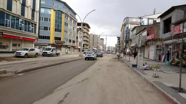 Yüksekova'da tam kapanmanın 1. günü sakin geçti Yüksekova'da tam kapanmanın 1. günü sakin geçti