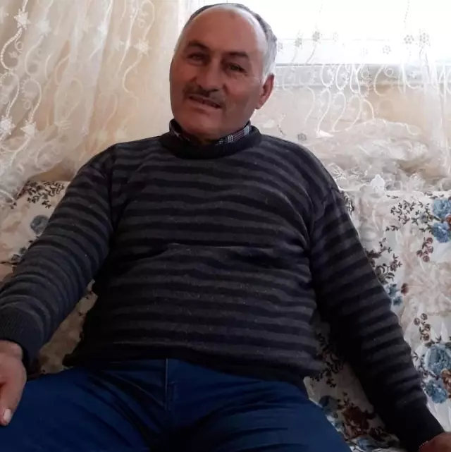 2 kişiyi vuran eski muhtar olay yerinde kalp krizi geçirip öldü 2 kişiyi vuran eski muhtar olay yerinde kalp krizi geçirip öldü