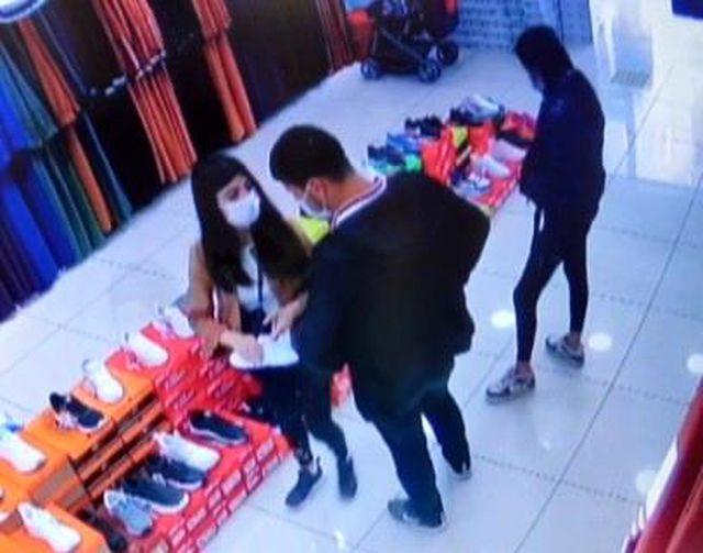 500 liralik ayakkabiyi hirkanin icine saklayi 2 14103311 o