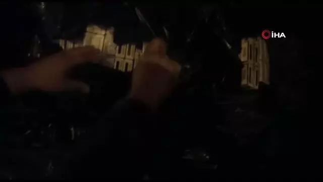 Adana'da 10 bin kaçak sigara ele geçirildi.. 2 sigara kaçakçısı tutuklandı Adana'da 10 bin kaçak sigara ele geçirildi.. 2 sigara kaçakçısı tutuklandı