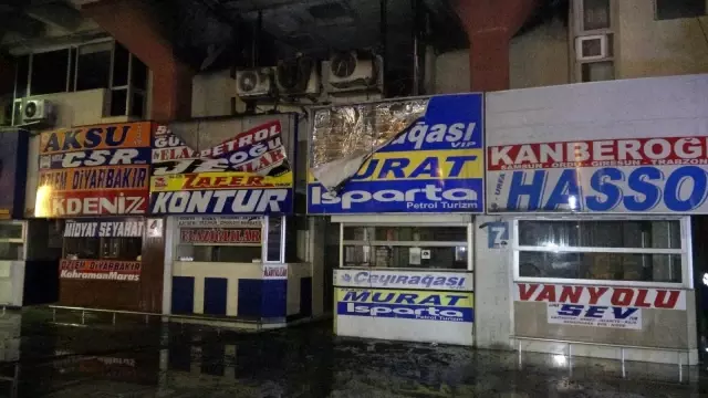 Adana'da otogarda yangın Adana'da otogarda yangın