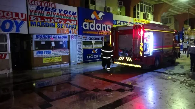 Adana'da otogarda yangın Adana'da otogarda yangın