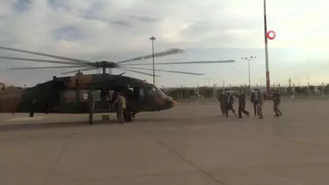 Bakan Akar, Pençe-Şimşek operasyonunun sevk ve idare edildiği Şırnak'ta Bakan Akar, Pençe-Şimşek operasyonunun sevk ve idare edildiği Şırnak'ta