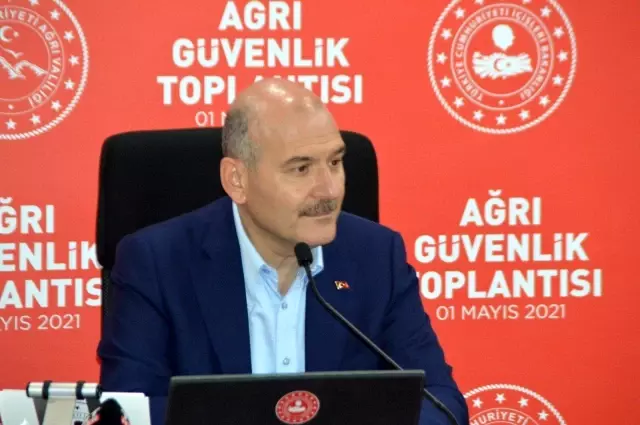 Bakan Soylu: 'Vatandaşlarımız büyük oranda kurallara uyuyor' Bakan Soylu: 'Vatandaşlarımız büyük oranda kurallara uyuyor'