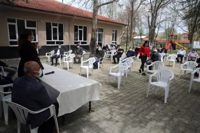 Belediye işçileri 1 Mayıs'ı kutladı Belediye işçileri 1 Mayıs'ı kutladı