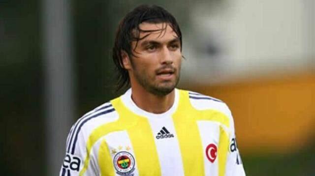 Burak Yılmaz, Süper Lig'e geri dönüyor ama bu kez Fenerbahçe için Burak Yılmaz, Süper Lig'e geri dönüyor ama bu kez Fenerbahçe için