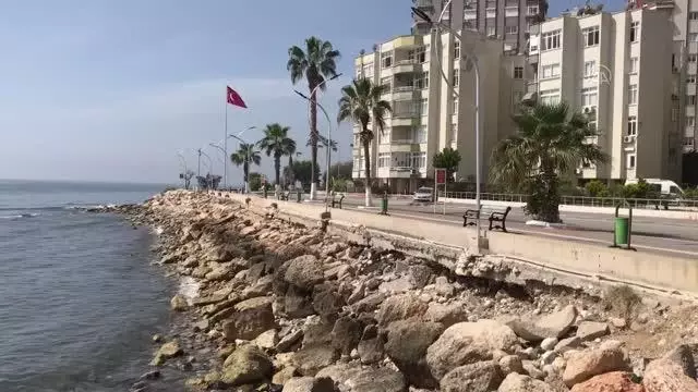 Cadde ve sokaklarda sessizlik hakim Cadde ve sokaklarda sessizlik hakim