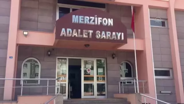 Camide hırsızlık yapan şüpheli tutuklandı Camide hırsızlık yapan şüpheli tutuklandı