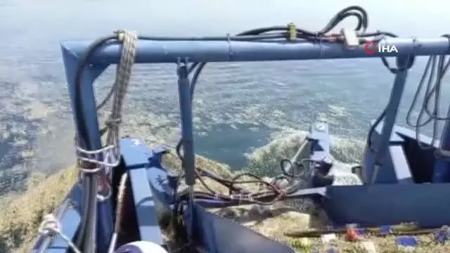 Deniz salyasını arındırmak için temizlik çalışması yapılıyor Deniz salyasını arındırmak için temizlik çalışması yapılıyor