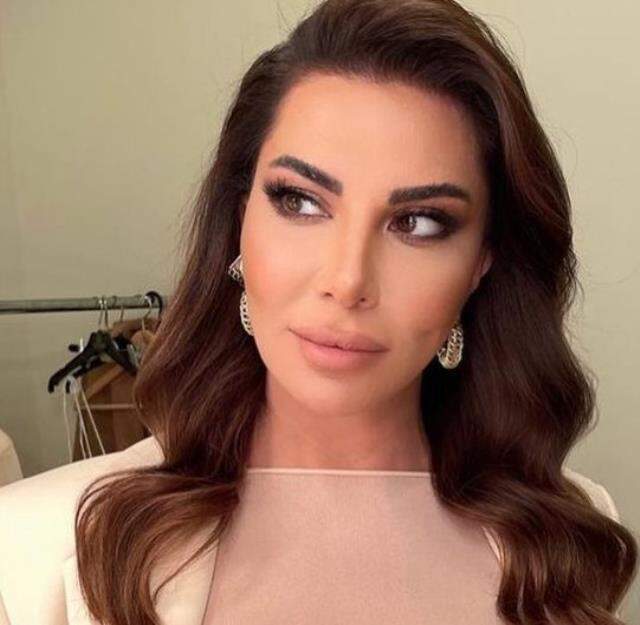Ebru Yaşar estetikli mi? Ebru Yaşar'ın estetiği var mı?