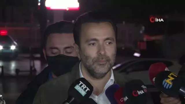 Emre Kocadağ: 'Beşiktaş sevdamız ve kavgamız hiçbir zaman bitmez' Emre Kocadağ: 'Beşiktaş sevdamız ve kavgamız hiçbir zaman bitmez'