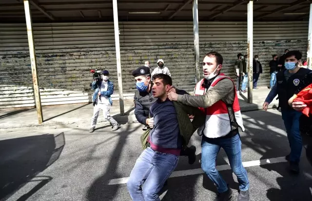 Harbiye'den Taksim'e çıkmak isteyen gruba müdahale