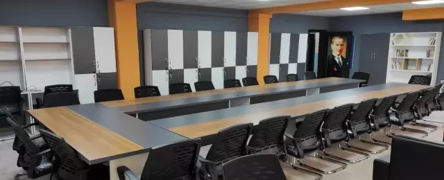 İl Milli Eğitim Müdürü Tekin söz vermişti, yeni öğretmenler odasını yaptırdı İl Milli Eğitim Müdürü Tekin söz vermişti, yeni öğretmenler odasını yaptırdı