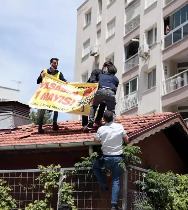 İzmir'de izinsiz 1 Mayıs gösterilerine 20 gözaltı (3)