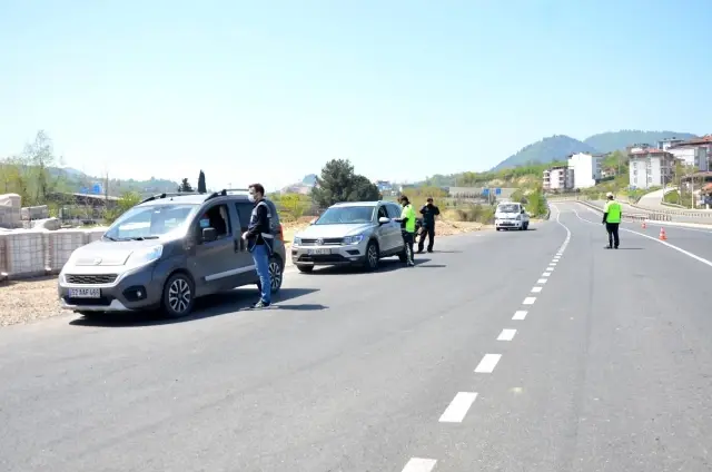 Karadeniz Sahil Yolu'nda 5 ayrı noktada eş zamanlı denetim