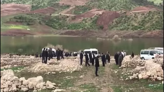 Koyun otlatırken kaybolan çoban Zarova Çayı'nda ölü bulundu Koyun otlatırken kaybolan çoban Zarova Çayı'nda ölü bulundu