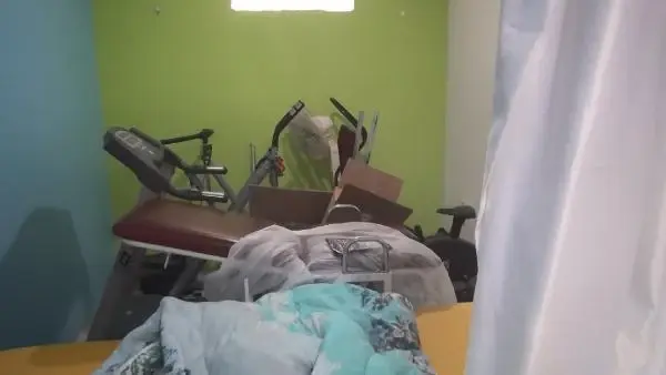 Kürtaj ve hacamat yapılan kaçak iş yerine yapılan baskında yakayı ele verdiler Kürtaj ve hacamat yapılan kaçak iş yerine yapılan baskında yakayı ele verdiler