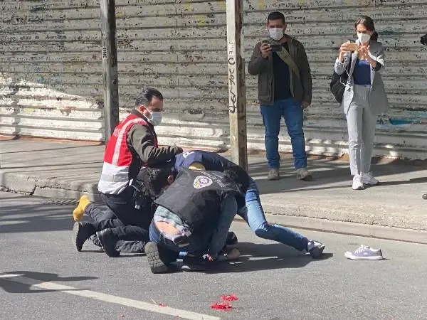 Son dakika haber: TAKSİM'E YÜRÜMEK İSTEYEN GRUBA HARBİYE'DE GÖZALTI