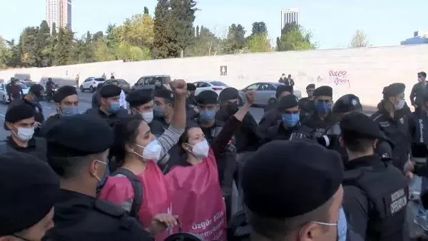 Son dakika haber! TAKSİM'E YÜRÜMEK İSTEYEN GRUPLAR GÖZALTINA ALINDI