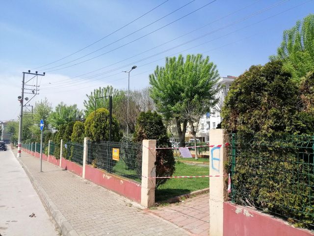 tam kapanma sebebiyle parklar da kapatildi 5 14103671 o