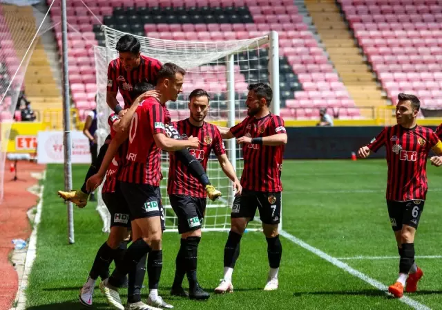 TFF 1.Lig: Eskişehirspor: 1Bursaspor: 5 TFF 1.Lig: Eskişehirspor: 1Bursaspor: 5
