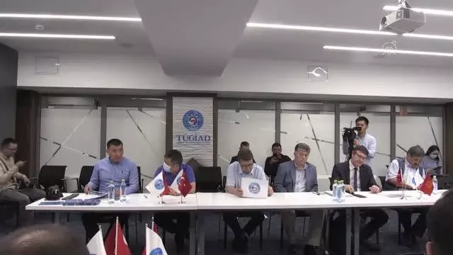 Türkiye Genç İş İnsanları Derneğinden Kırgızistan'a iş birliği ziyareti Türkiye Genç İş İnsanları Derneğinden Kırgızistan'a iş birliği ziyareti