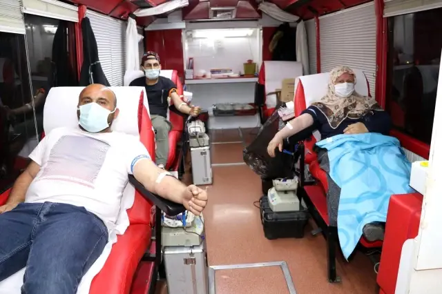 Kan bağışı kampanyasına vatandaşlardan destek Kan bağışı kampanyasına vatandaşlardan destek
